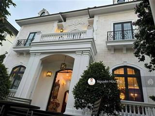 Bán biệt thự thảo điền quận 2  siêu phẩm đất đẹp 20m x 25m, sổ hồng riêng, giá 87 tỷ