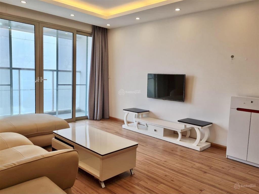 Cho thuê chcc mandarin garden hoàng minh giám 3pn giá tốt nhất 26 triệu/tháng.  0965 057 ***
