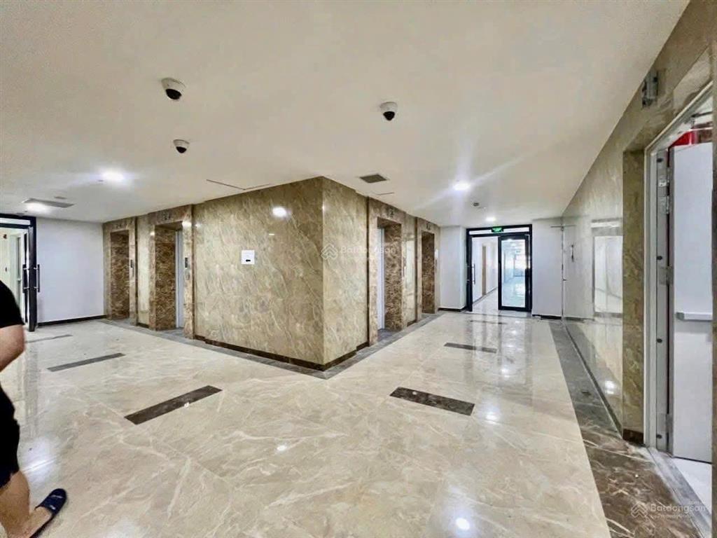 Bán gấp căn 2pn 2wc, 69.59m2, chỉ 5tỷ170 tầng thấp d  homme hồng bàng quận 6