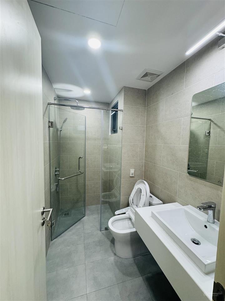 Bán nhanh căn góc 2pn 2wc 69.59m2 view đẹp tầng trung chỉ 5tỷ6 nhận nhà d  homme hồng bàng quận 6