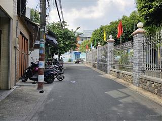 Nhà hẻm xe tải ngay bệnh viện thủ đức, 7x27m chỉ 10.6 tỷ tl
