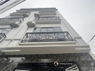 Nhà 5 tầng. ngõ thoáng, ngay sát chợ, nhà văn hóa. gần ngã tư lê trọng tấn  tố hữu. giá nhỉnh 5 tỷ