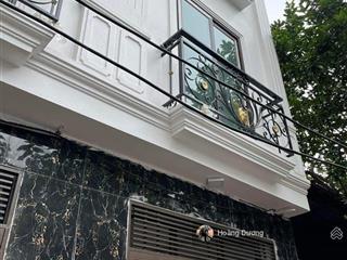 Giá tốt  nhà ô tô đỗ, gần đh td  tt. cách tt hà đông, bx yên nghĩa  cát linh 10p. 15p tt quận