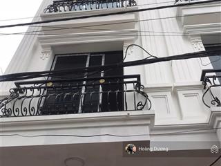 Nhà 5 tầng 7 chỗ ghé cửa. ngay khu dịch vụ sinh thái đồng mai. 10p ra bx yên nghĩa. chỉ 3,9 tỷ