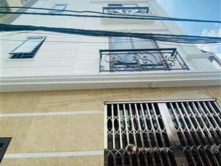 Giá hiếm  chỉ 3 tỷ 85  nhà 5 tầng. 10m ra trục chợ, ô tô tránh. gần kđt đô nghĩa  đh phenikaa