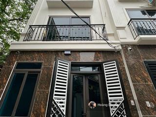 Chỉ 3,9 tỷ nhà 5 tầng, oto ghé cửa. ngay gần trục ql6  xe bus. cách bx yên nghĩa 10p.