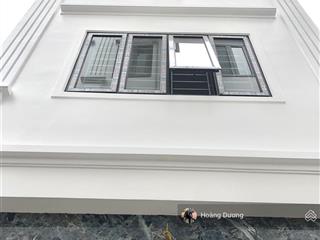 Đẹp quá  rẻ  ngay gần chợ vạng, nvh song phương 5p ra đại lộ thăng long. chỉ hơn 4 tỷ  3pn