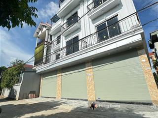 Nhà 4 tầng 4 tỷ 4pn. ngõ thông, oto đỗ. ngay gần tt xã, chợ, trường học. ~10p kđt đô nghĩa, hđ