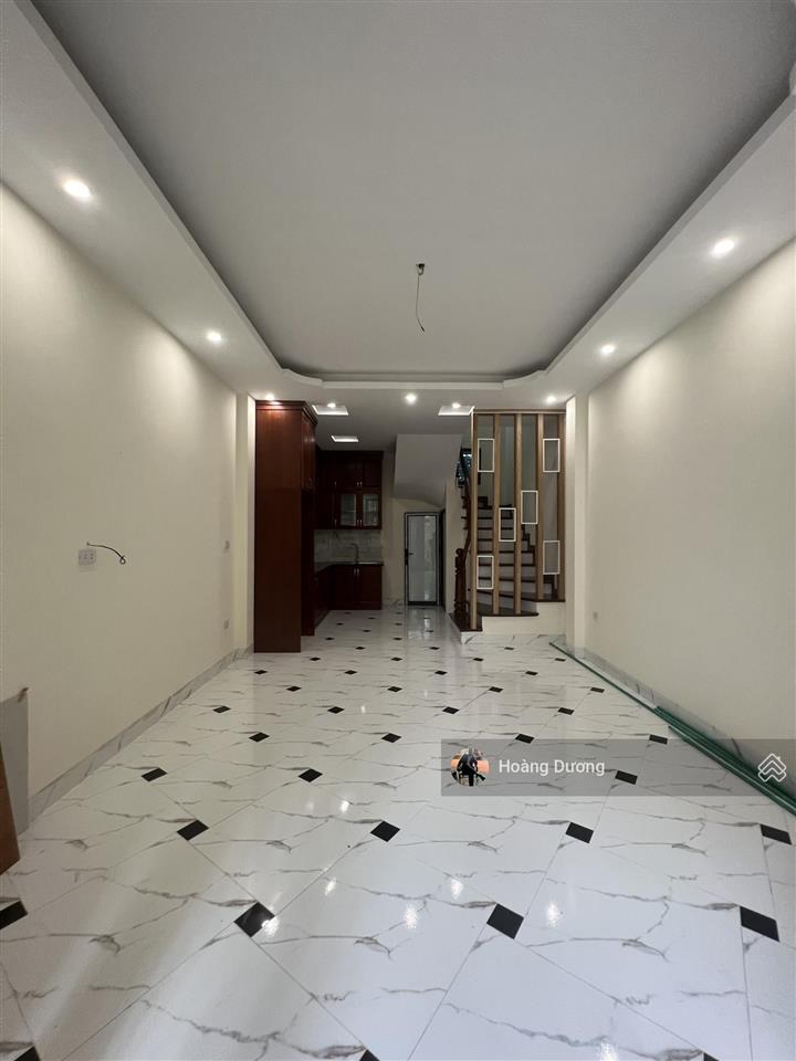 Nhà sát vành đai 4  giá tốt khu vực  đủ tiện ích. gần lê trọng tấn  đh phenikaa. cuối tố hữu