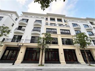 Hàng chiết khấu cao lỗi giá của cdt vinhomes kính mời a chị