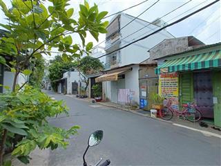 Chủ đi định cư cần bán gấp mt đường số 1, p13, 185m2 (10x20m) vuông vức, giá 16,7tỷ tl thiện chí