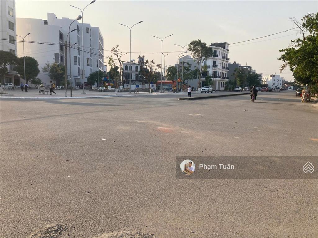 Mặt tiền 5,5m siêu hiếm đất tái định cư điểm 4 đằng hải (c517)  0917 696 ***