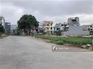 Tuyến 2 đường 20m đất tái định cư đường dứa, đằng hải (c927)  0917 696 ***