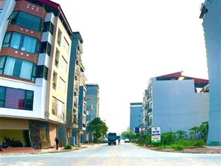 Bán lô góc dv dương nội, lô góc mặt tiền mênh mông  view trường thoáng vĩnh viễn, 50m2, nhỉnh 14tỷ