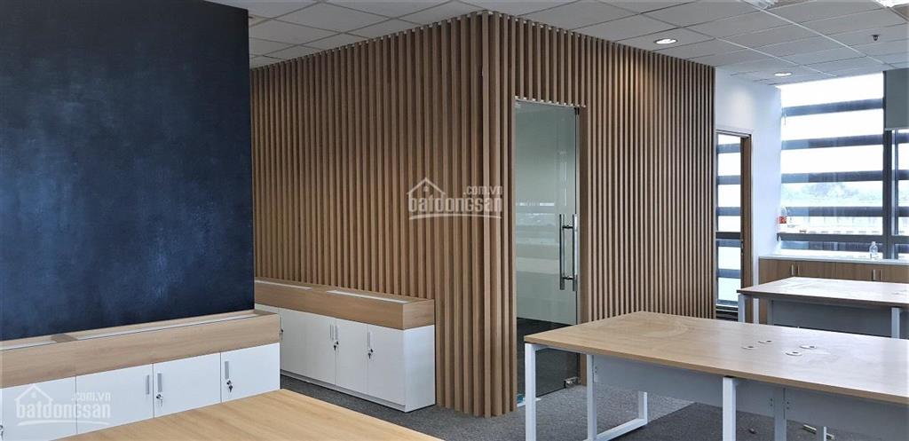 Cần cho thuê gấp vp tòa vtc online phố tam trinh, dt sàn 500m2 giá chỉ 100nghìn/m2/th