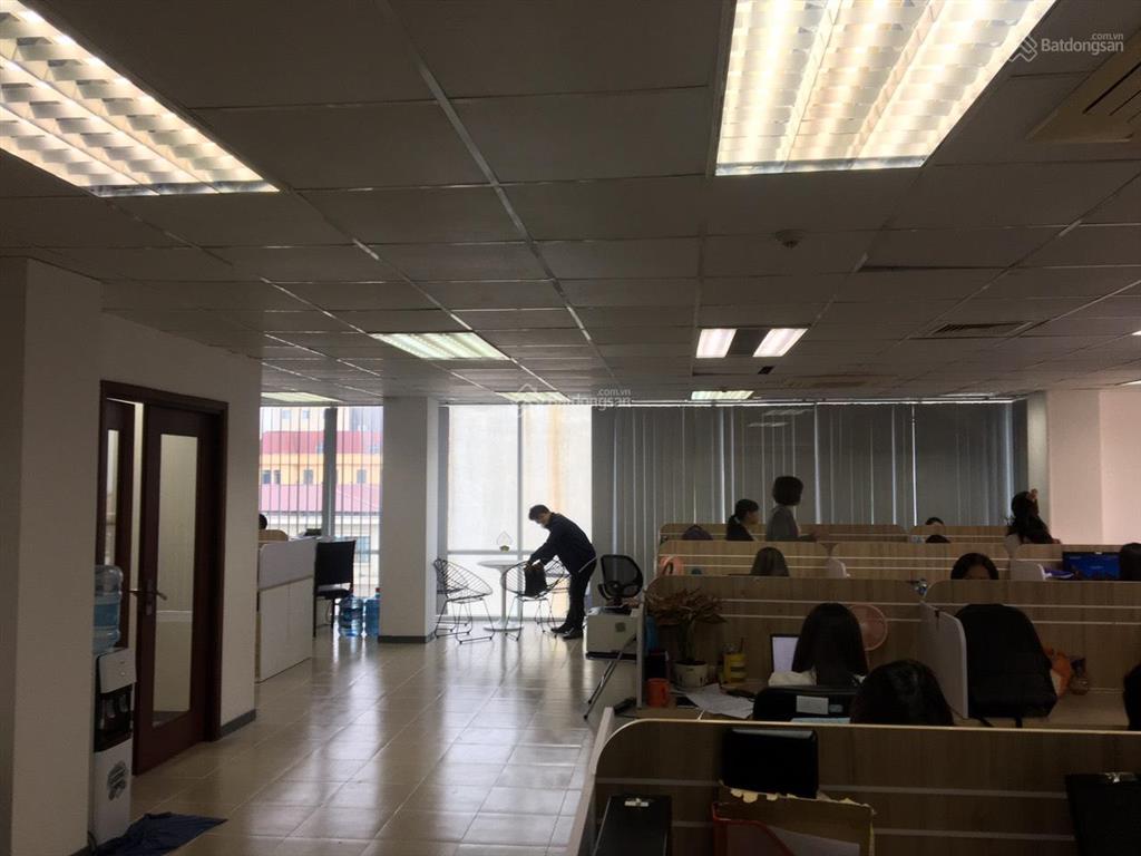 Cho thuê vp tòa nhà cmc phố duy tân, cầu giấy 800m2, 150 ngh/m2/th