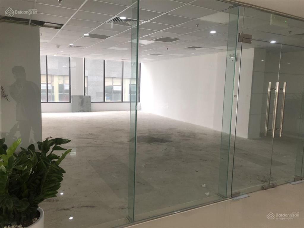Cho thuê vp tòa nhà 18 nguyễn chí thanh, đống đa 250m2 giá 130 nghìn/m2/th