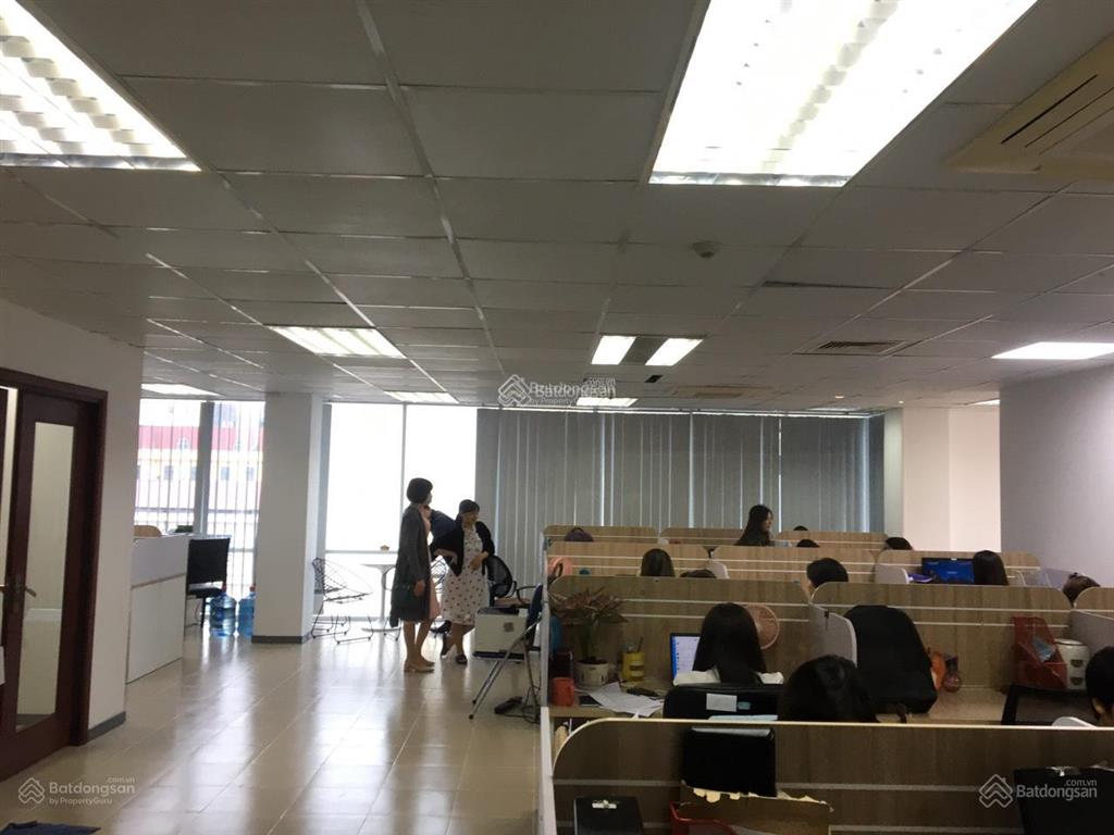Cho thuê vp phố mai hắc đế, hai bà trưng dt 130m2, có thể chia nhỏ diện tích