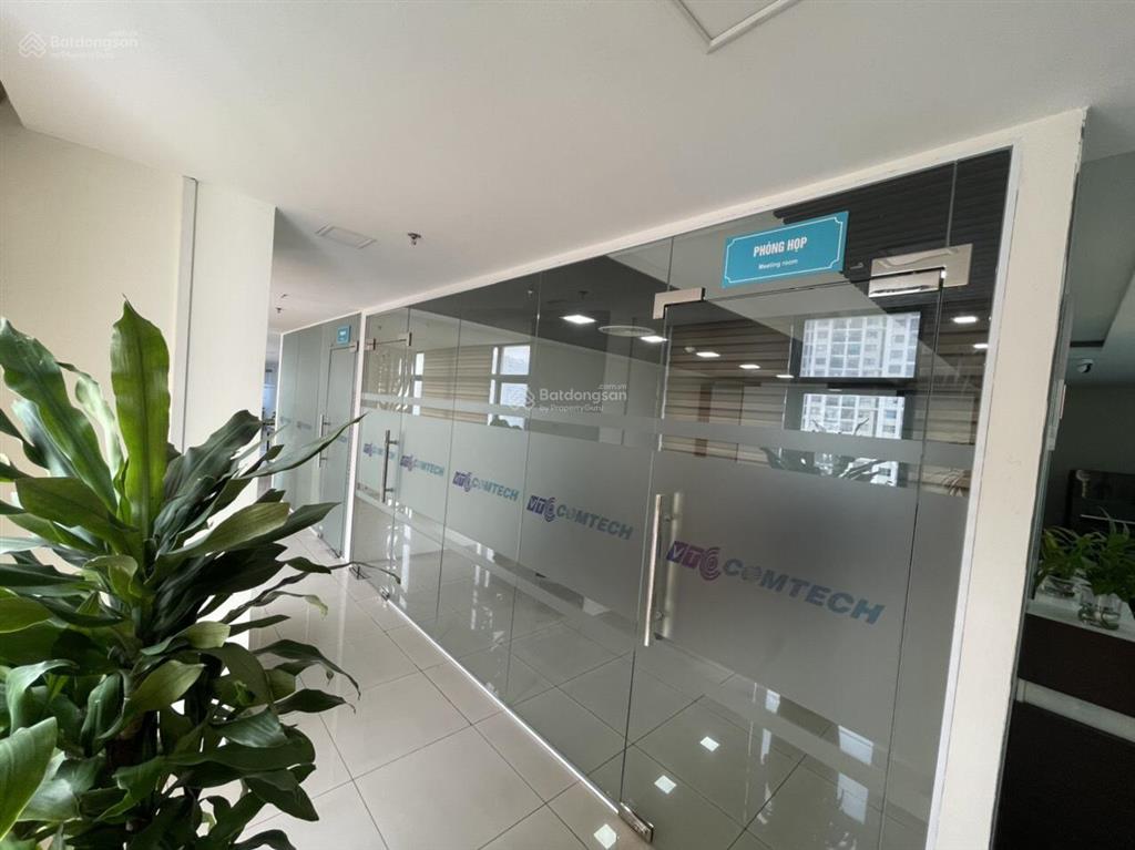 Cho thuê văn phòng phố lạc long quân, tây hồ dt 200m2, giá 120 nghìn/m2/th