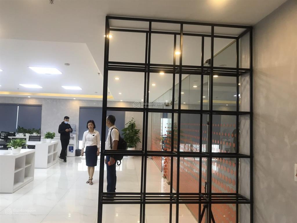 Cho thuê văn phòng imperial tower 71 vạn phúc dt 300m2 giá 120k/m2/tháng