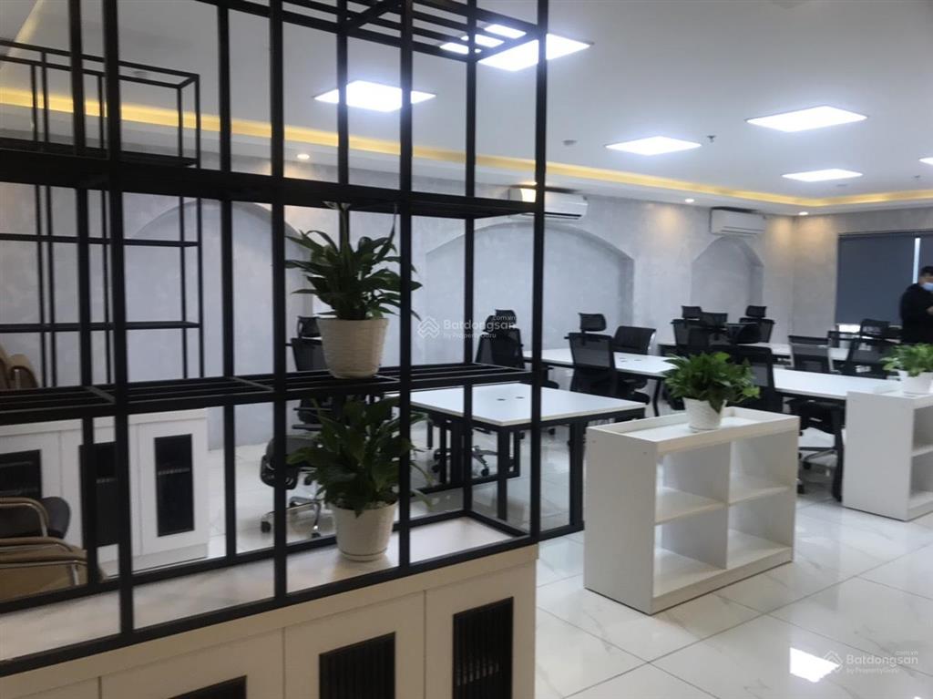 Cho thuê văn phòng imperial tower 71 vạn phúc dt 300m2 giá 120k/m2/tháng