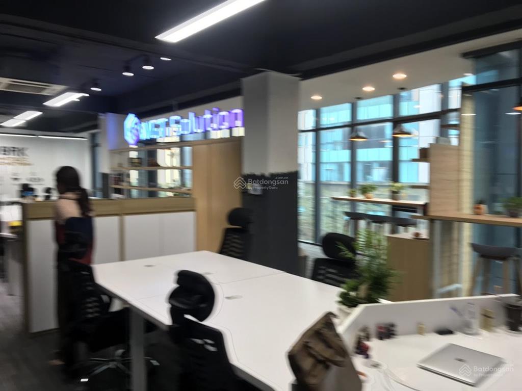 Cho thuê văn phòng tòa five star trường chinh, giá ưu đãi chỉ 250k/m2/th, có thương lượng
