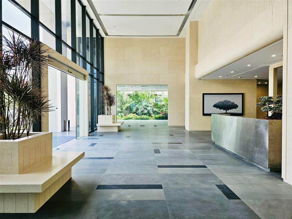 Cho thuê tòa văn phòng moonlight với các dt 986,76m2 giá chỉ 300k/m2/th