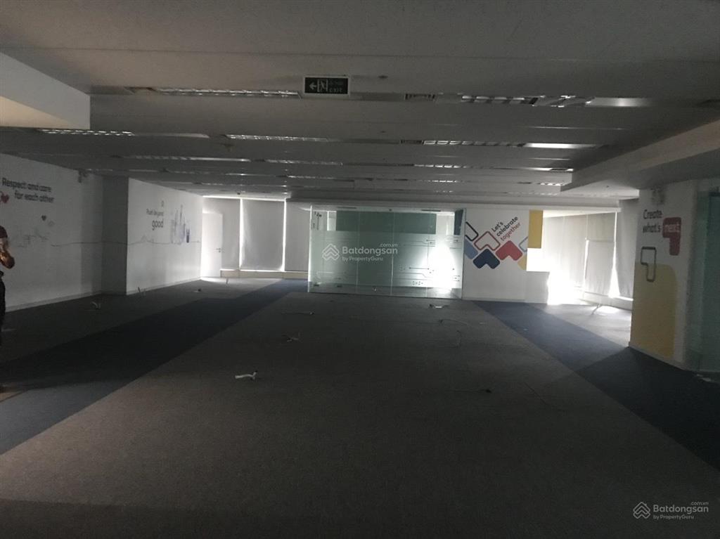 Cho thuê văn phòng cầu giấy diện tích 250m2, phát tài phát lộc