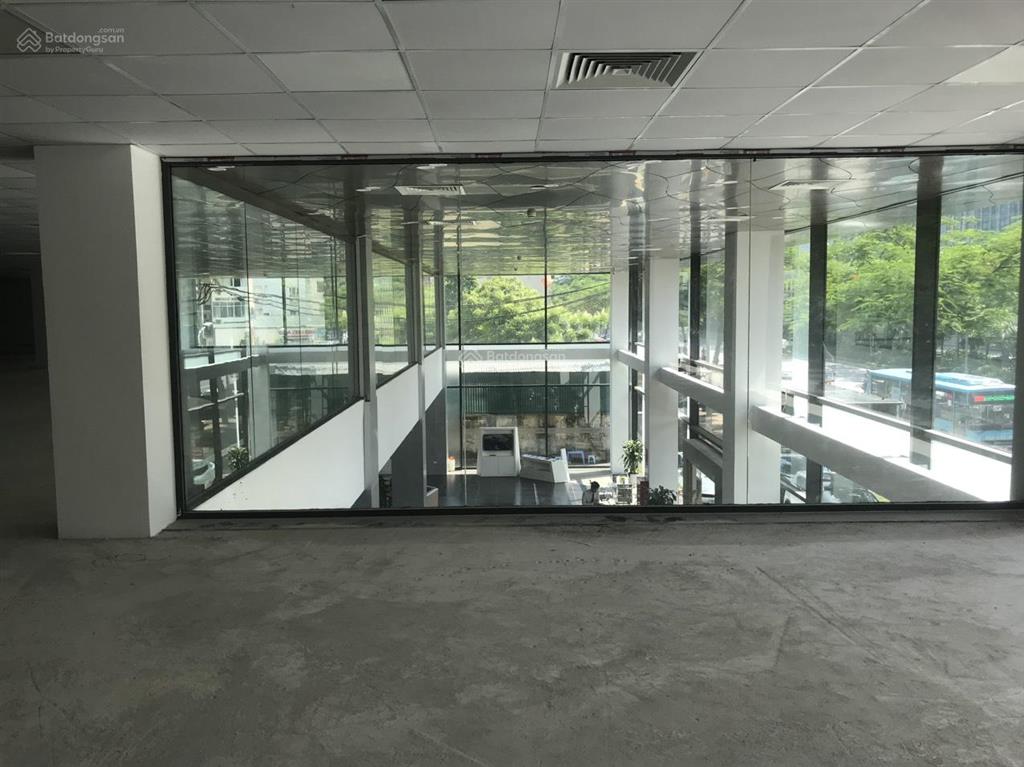 Cho thuê văn phòng phố lê ngọc hân, quận hai bà trưng, 70m2, 800m2, giá 120 nghìn/m2/tháng