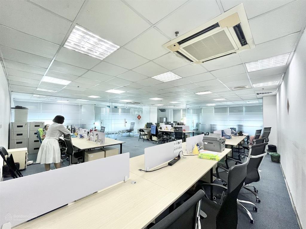 Rộng lớn và linh hoạt! cho thuê sàn văn phòng tại mp võ chí công, xuân la. phù hợp kinh doanh