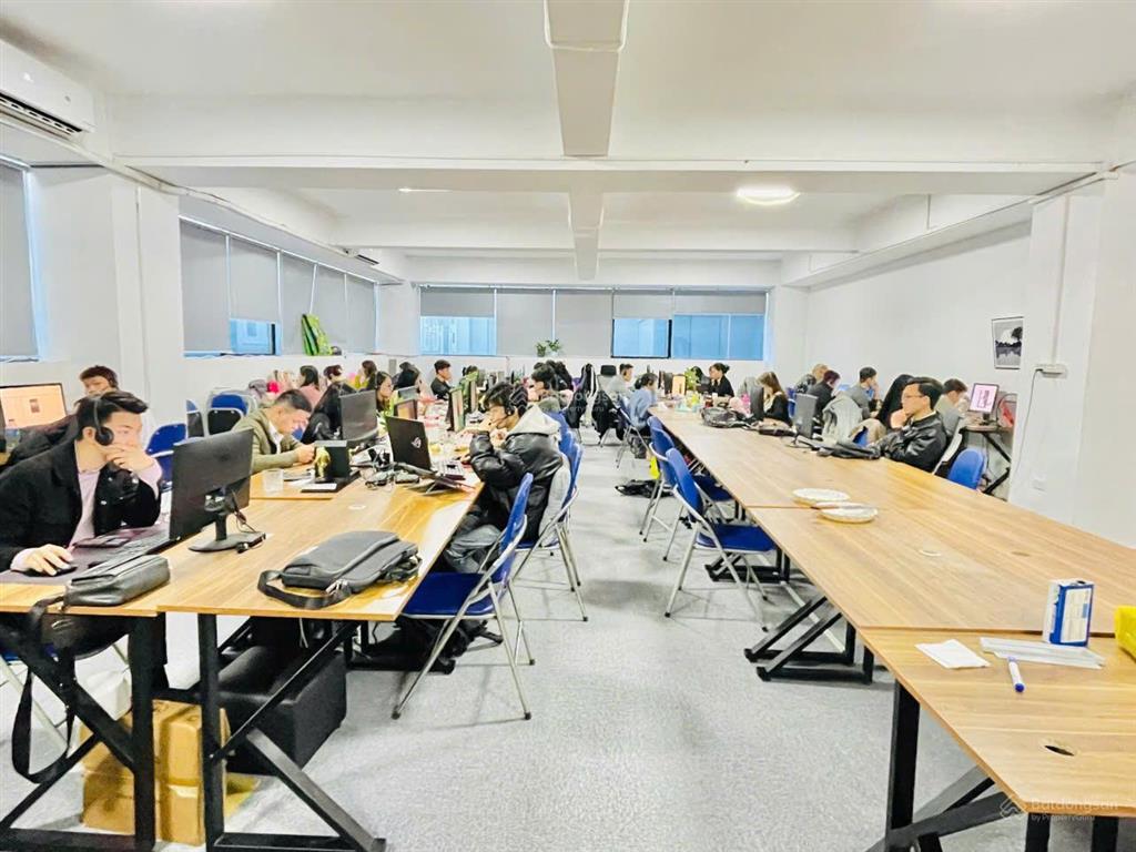 Cho thuê văn phòng tại tòa an phú 24 hoàng quốc việt, giá ưu đãi chỉ 120.000đ/m²/tháng