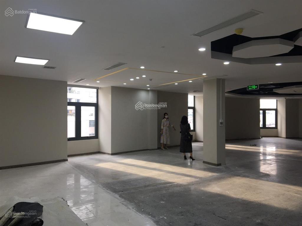 Cần cho thuê văn phòng số 66a trần hưng đạo  hoàn kiếm dt 500m2 giá chỉ 400nghìn/m2/th