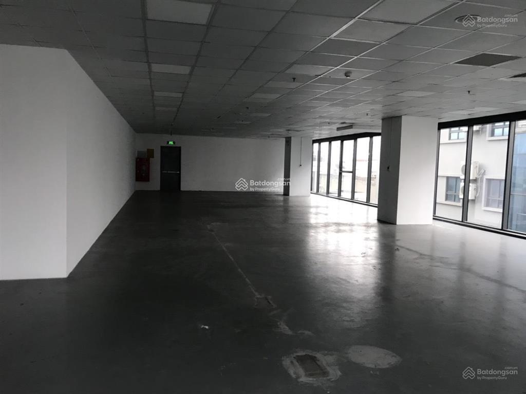 Cho thuê văn phòng tòa richy tower mạc thái tổ dt 120m2 giá 130 nghìn/m2/tháng