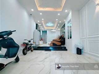 Mặt tiền khu vip phố ẩm thực phan xích long  5 tầng full nội thất cao cấp chào 18 tỷ tl