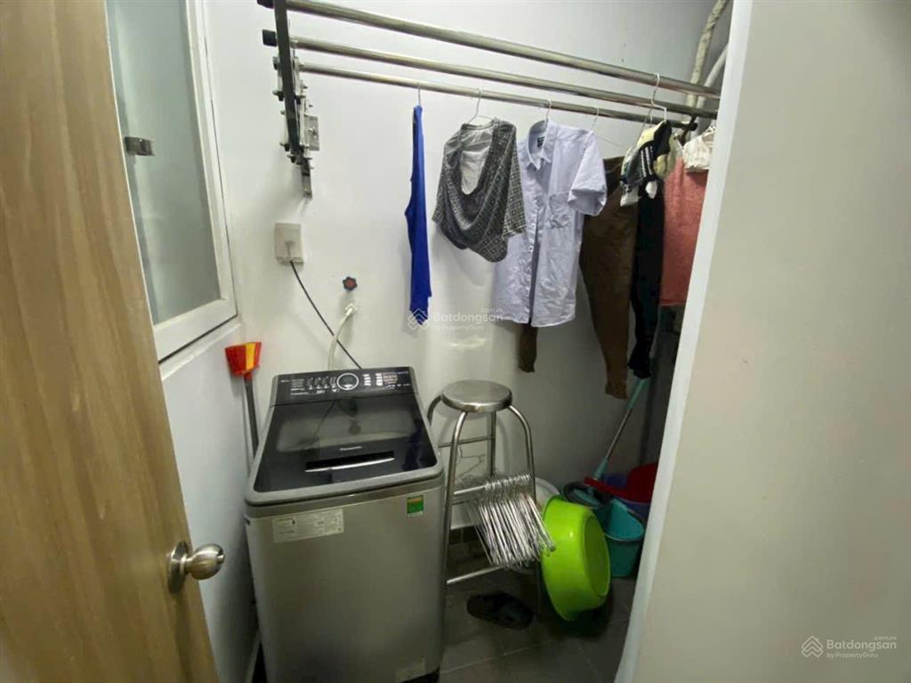 Cho thuê citi soho, 59m2, lầu 7, view hồ bơi, căn 2pn, full nội thất. nội thất có 2 máy lạnh,