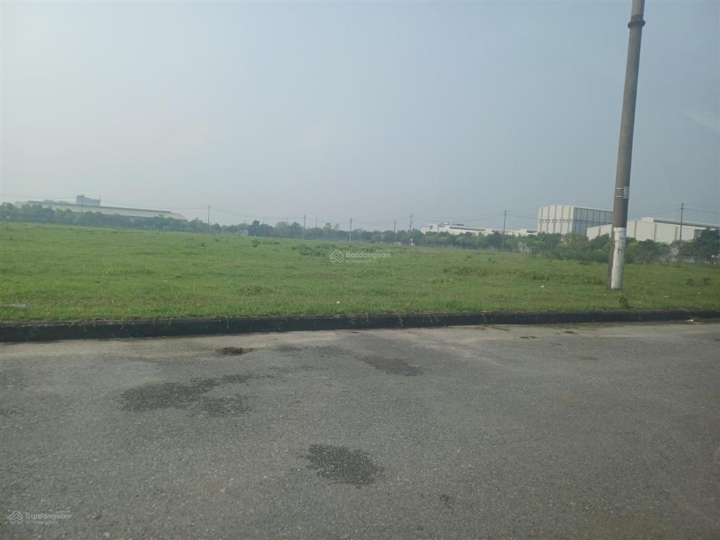Chuyển nhượng lô góc 2,25ha kcn đồng văn 3, mặt đường 32m, vị trí đắc địa, hạ tầng chất lượng