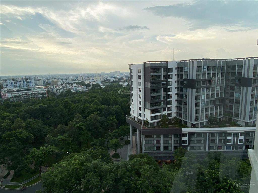 Chính chủ bán gấp căn 2pn2wc 88,8m2 diamond alnata celadon city tân phú