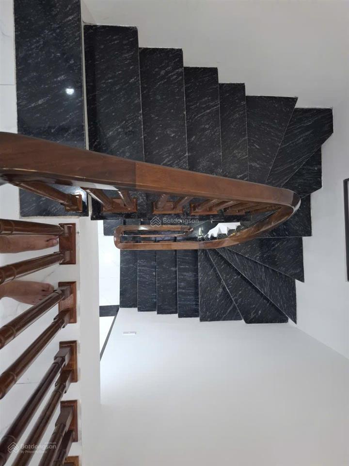 Bán nhà riêng xây mới hoài đức 40m2 3 tầng oto đỗ ngày đêm cách nhà 20m giá bán 3,9 tỷ
