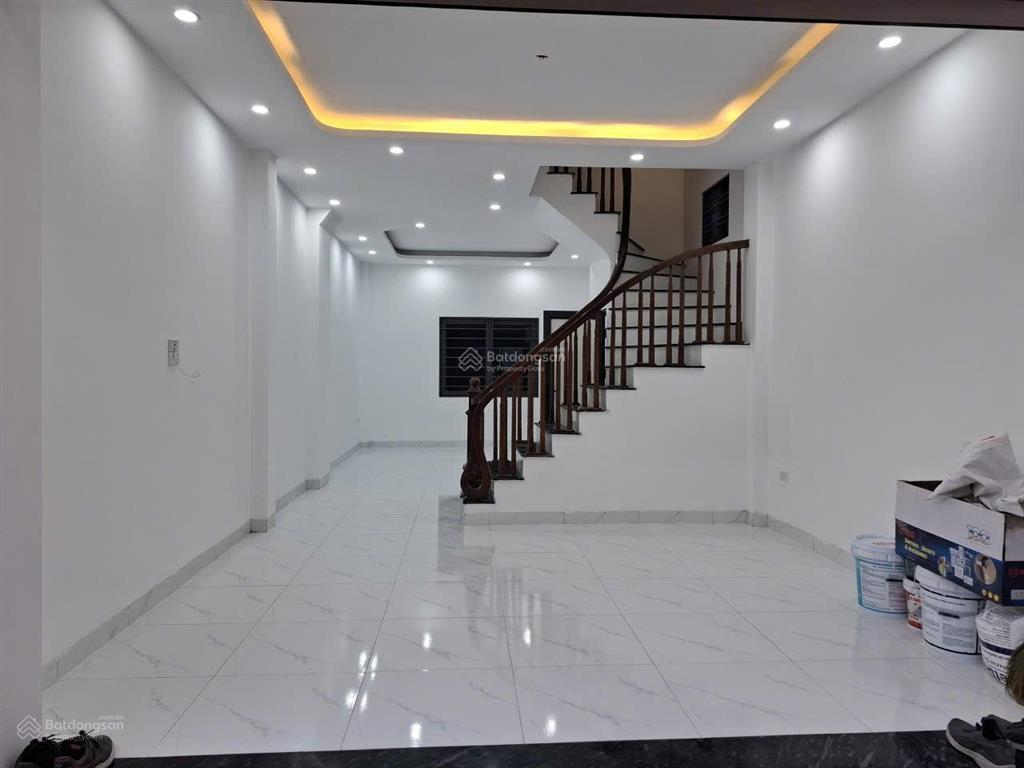 Bán nhà riêng xây mới hoài đức 40m2 3 tầng oto đỗ ngày đêm cách nhà 20m giá bán 3,9 tỷ