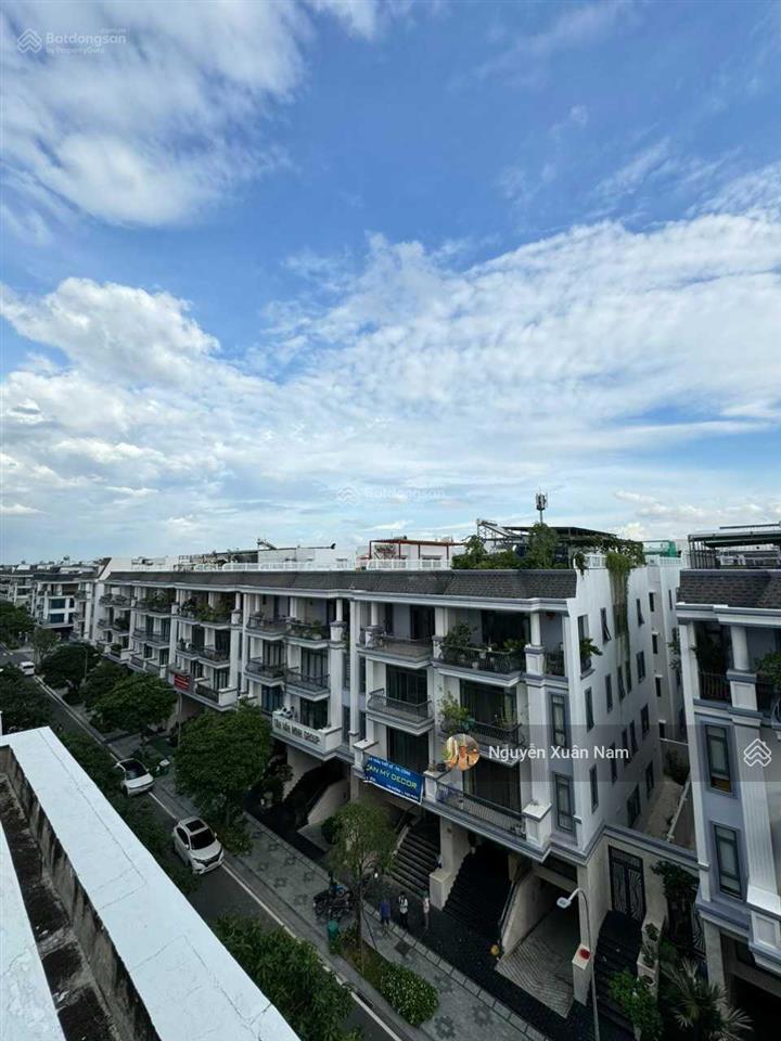 Bán nhà 7m x 20m đường 36 vạn phúc city