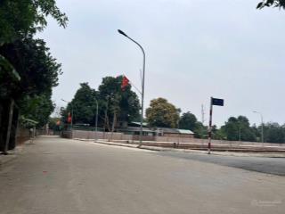 Chính chủ tôi bán lô đất 400m2  mt 20m  không qua trung gian  full thổ cư  gần đại học quốc gia