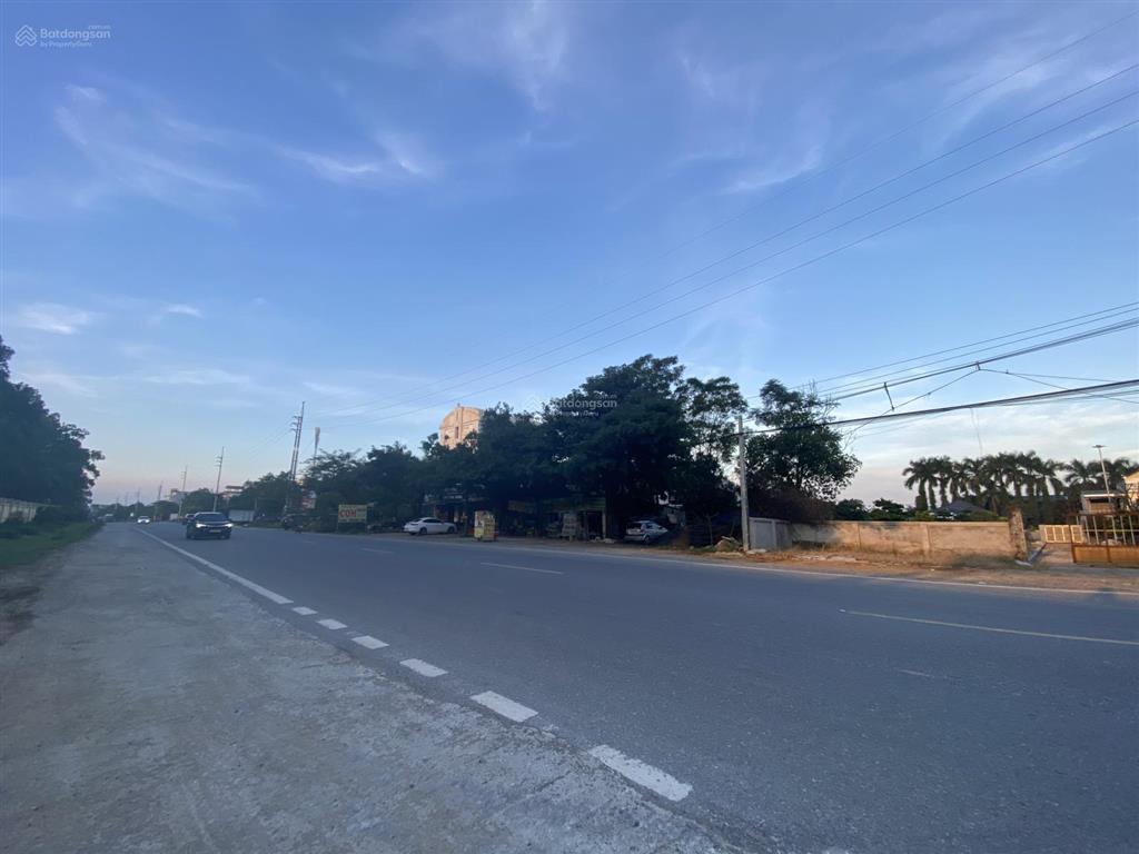 Siêu phẩm 710m2 hoa hậu 2 mặt tiền nhiều thổ cư , mặt ql21 trung tâm thành phố vệ tinh hoà lạc