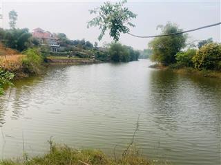 2100m2 đất bám hồ tại ba vì view thơ mộng , trong lành gần đường tỉnh lộ