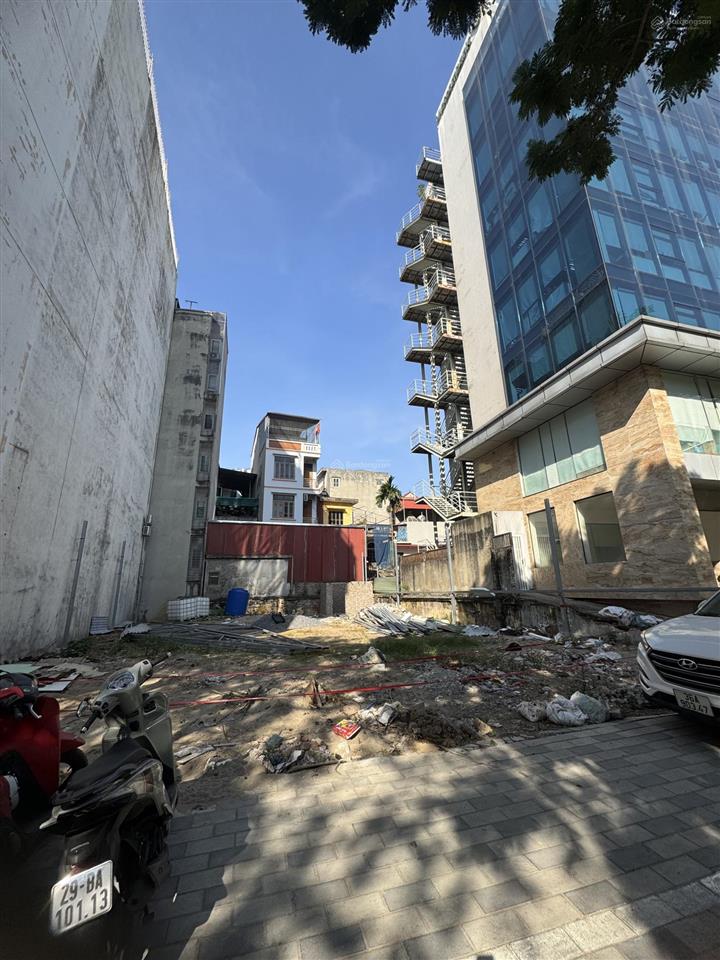 Bán đất mặt phố thọ tháp cầu giấy 130m mặt tiền 7.2m vỉa hè rộng kinh doanh đỉnh hợp xây buil