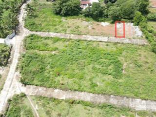 E cần bán gấp lô đất fun thổ bình lộc
dt 87m fun thổ đường hiện trạng 6m xin được giấy phép xâ