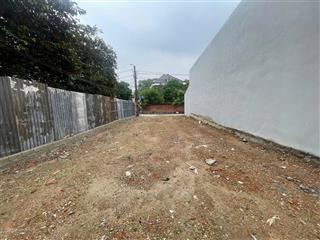 Dân cắt ra bán lô đất 120m full thổ cư giá trên 3 tỷ