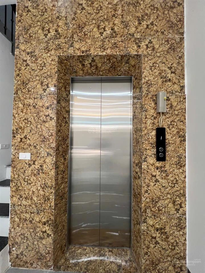 Bán tòa chung cư mini tân triều, 150 m2, 7 tầng, mặt tiền 14m, ô tô vào nhà, thang máy, 33.5 tỷ