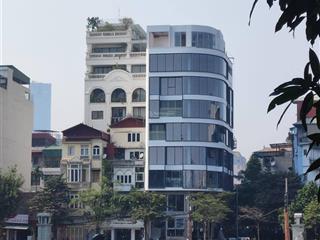 Bán nhà mặt hồ trúc bạch, dt 75m2 x 2 tầng, lô góc 2 mặt tiền, dòng tiền 75 triệu, 105 tỷ đồng