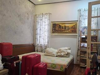 Bán nhà vân hồ, dt 90m x 4 tầng, mặt tiền 9m, 3 mặt thoáng, 25.5 tỷ đồng