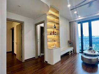 Chính chủ bán căn 2pn, 2vs toà b masteri vin smart city, 54m2 chỉ 5.1 tỷ, view hồ điều hoà